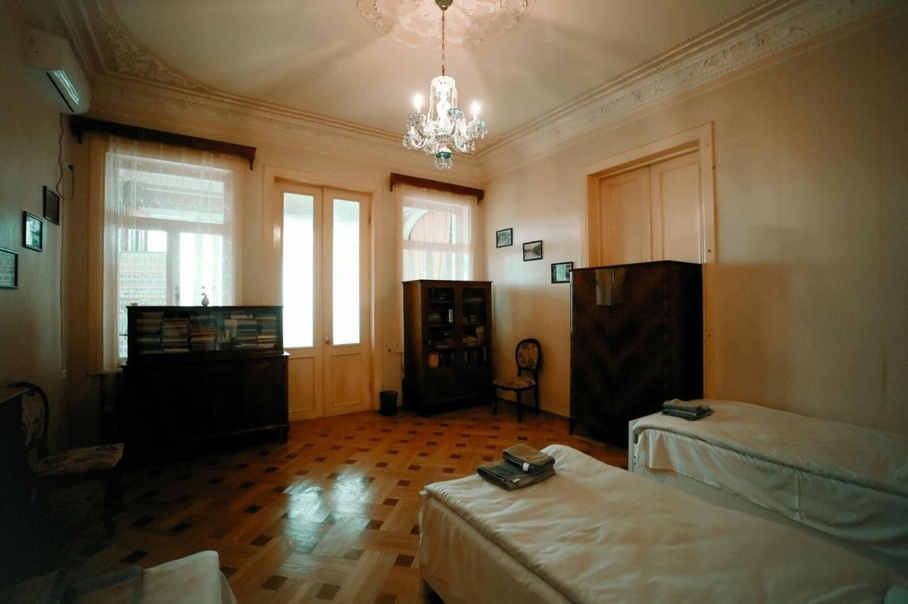 Guest House Old Kutaisi Ngoại thất bức ảnh