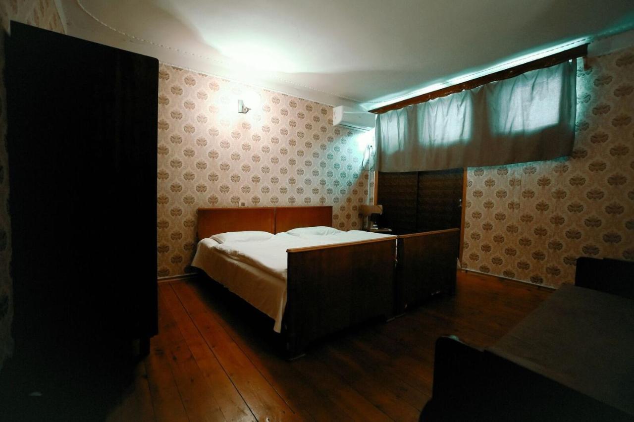 Guest House Old Kutaisi Ngoại thất bức ảnh